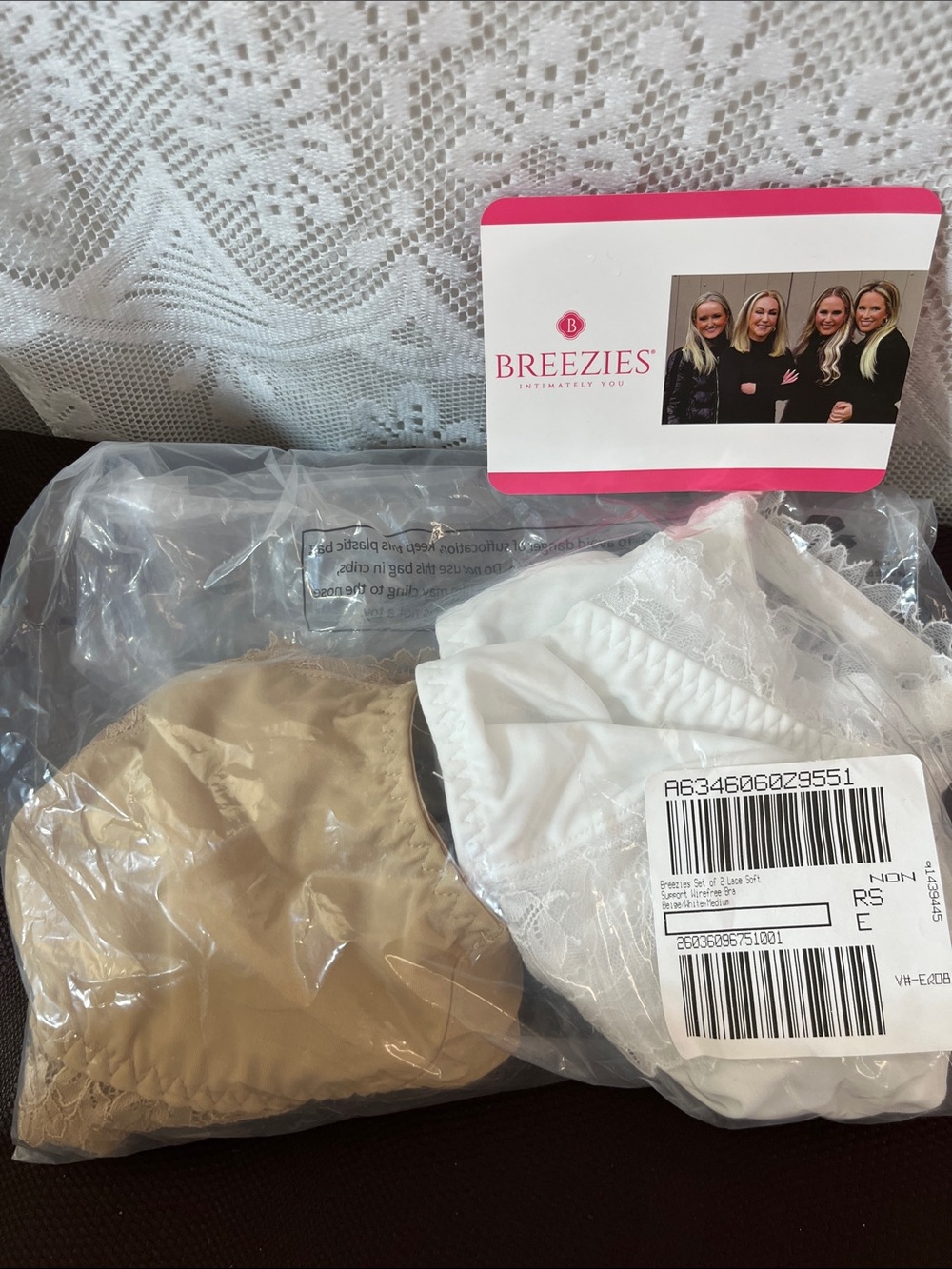 Breezies Set of 2 Lace Soft Support Wirefree Bra NIB M - Picture 5 of 6